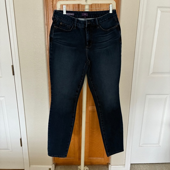 NYDJ Alina Dark Blue Wash Legging Jean Size 8 - Picture 1 of 5